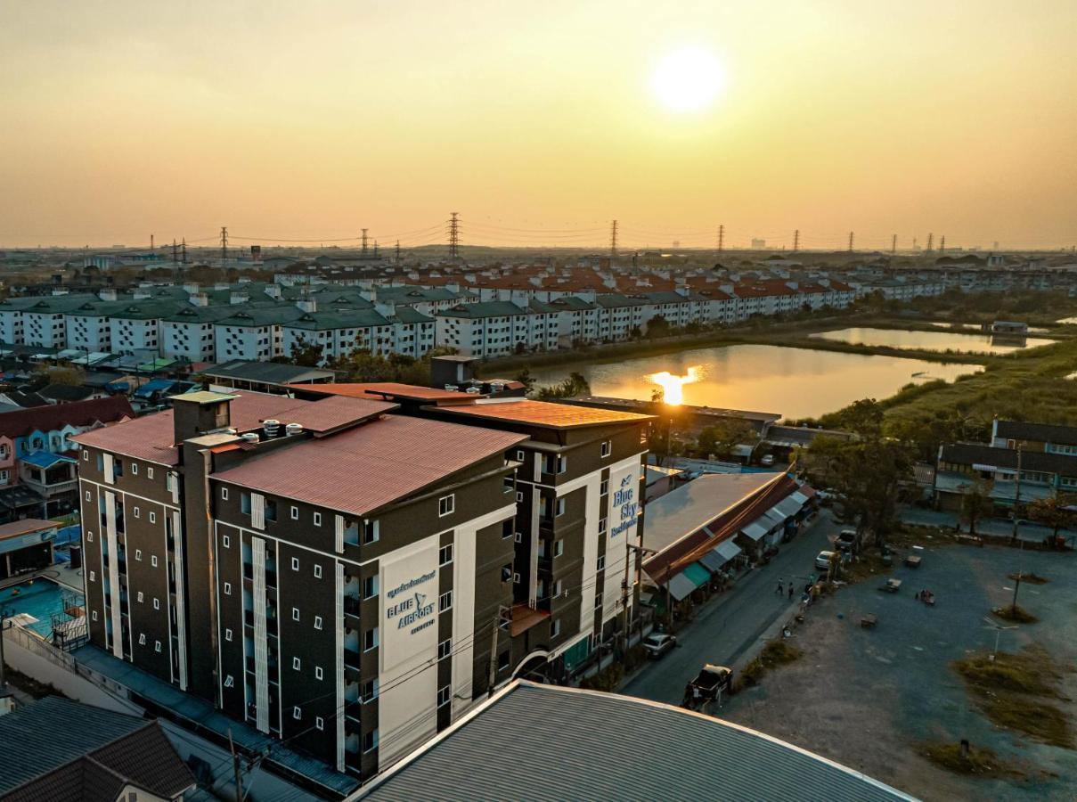 Blue Sky Residence Airport Ban Bang Phli Yai Exterior foto